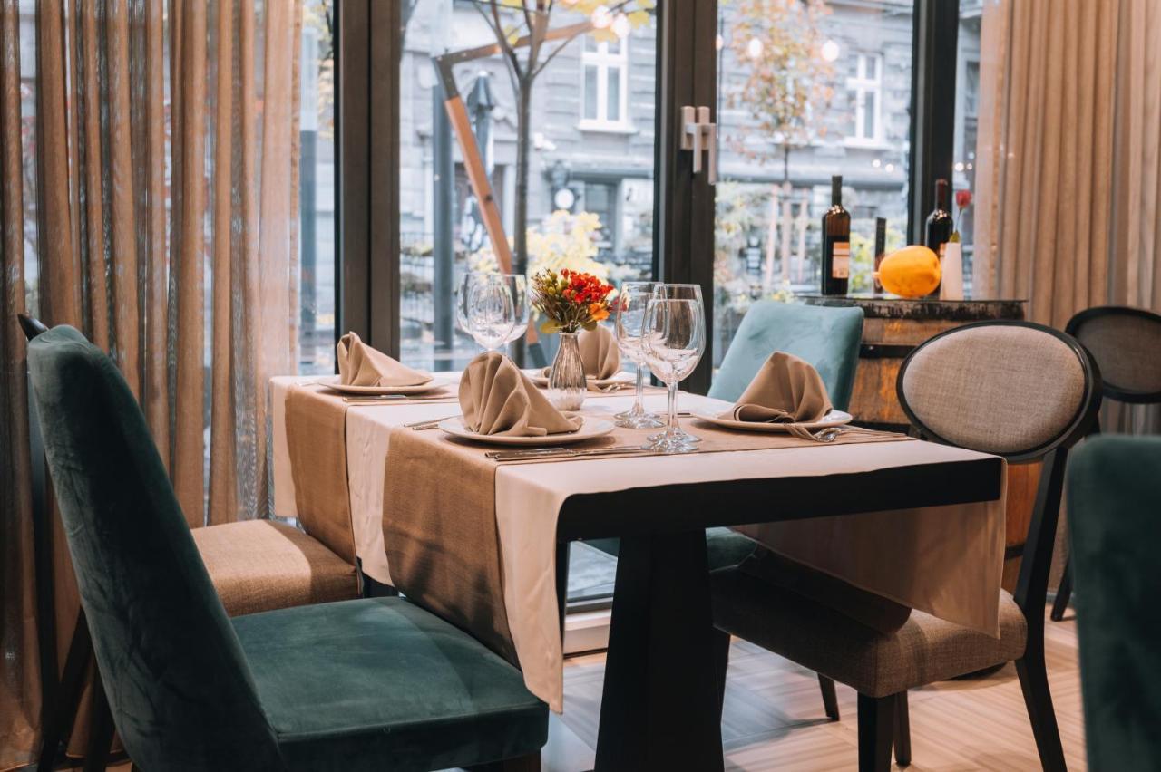 Boutique Hotel Townhouse 27 Beograd Ngoại thất bức ảnh