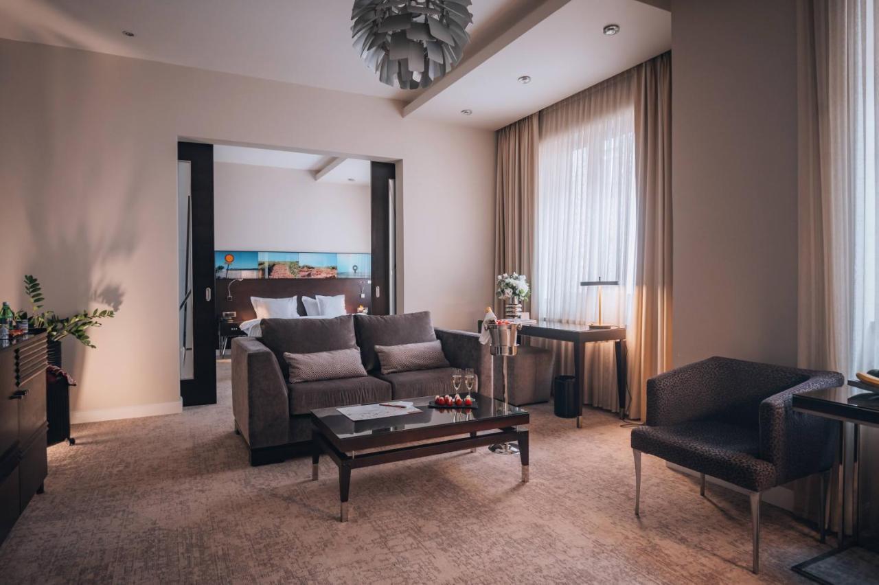 Boutique Hotel Townhouse 27 Beograd Ngoại thất bức ảnh