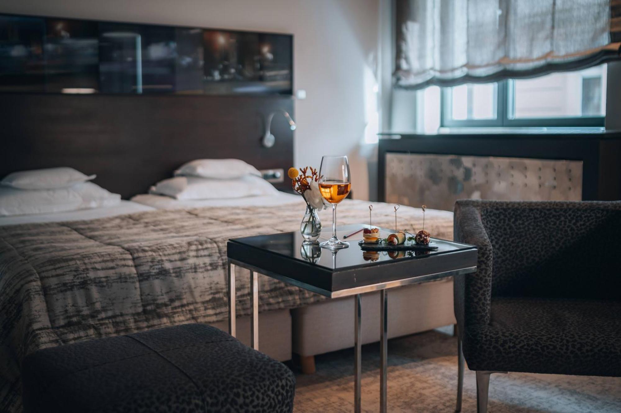 Boutique Hotel Townhouse 27 Beograd Ngoại thất bức ảnh