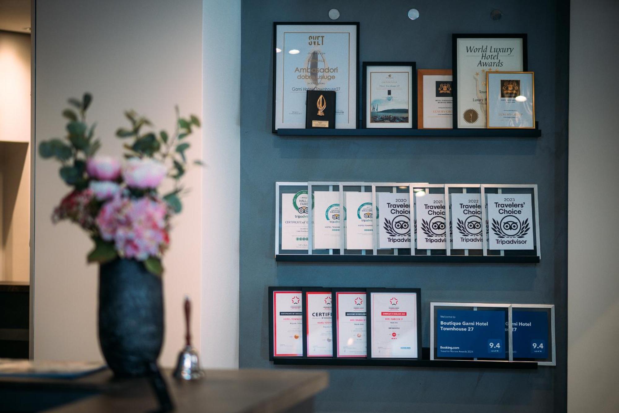 Boutique Hotel Townhouse 27 Beograd Ngoại thất bức ảnh