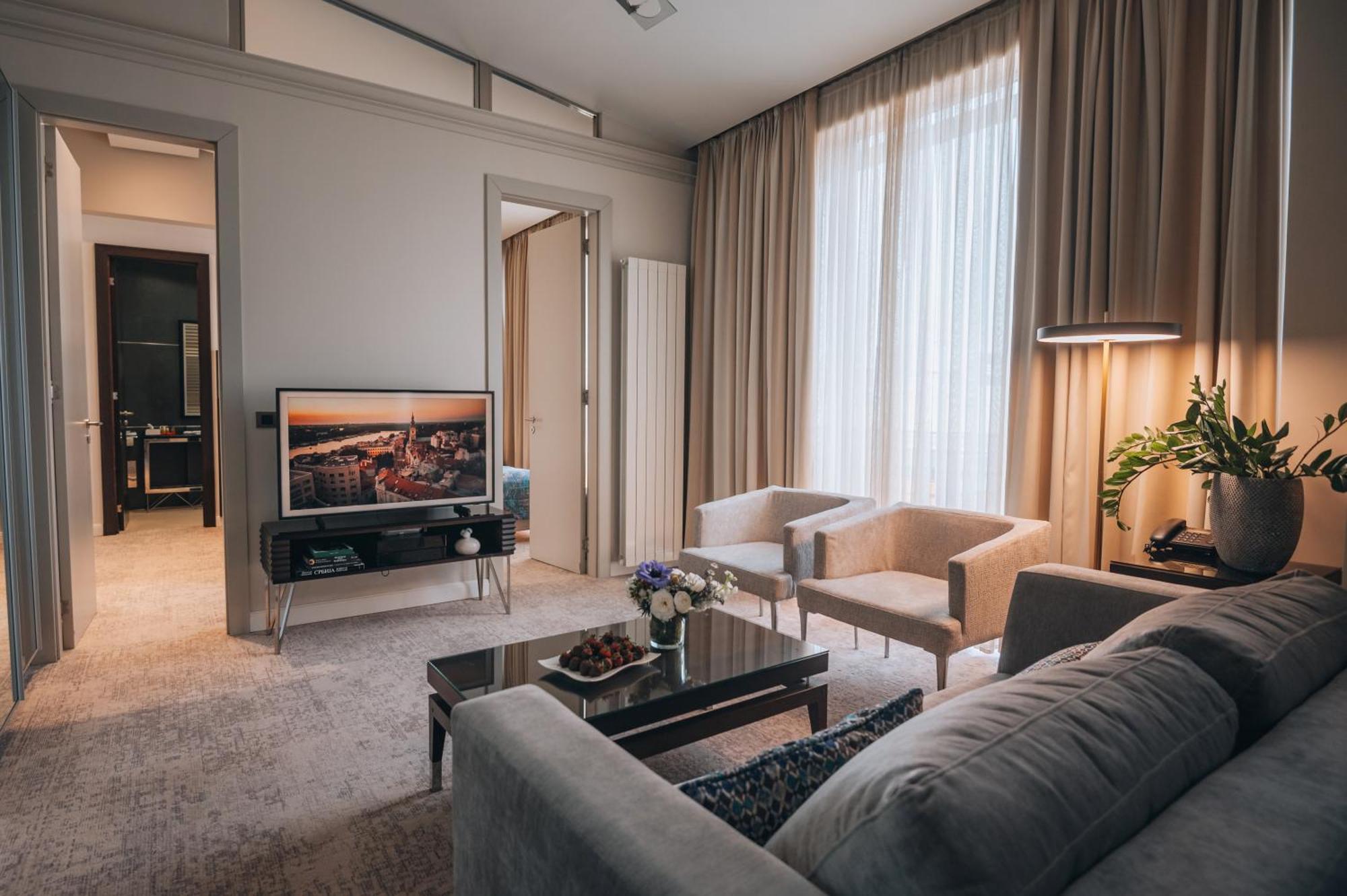 Boutique Hotel Townhouse 27 Beograd Ngoại thất bức ảnh